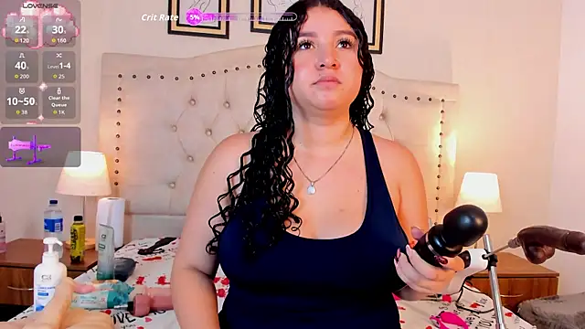 cristhi esterling online show from December 16, 2025, 12:20 pm