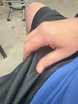 jamesliddick38 online show from February 6, 2026, 3:57 am