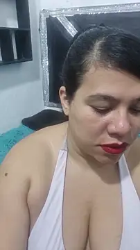 ALMAWHITE online show from December 15, 2025, 11:38 am