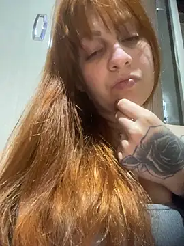 Snapshot of witchkiki chatting on October 15, 2025, 5:39 am witchkiki online show from October 15, 2025, 5:39 am