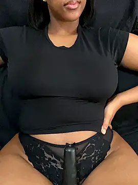 Snapshot of Sipsdoll chatting on January 18, 2026, 8:18 am Sipsdoll online show from January 18, 2026, 8:18 am