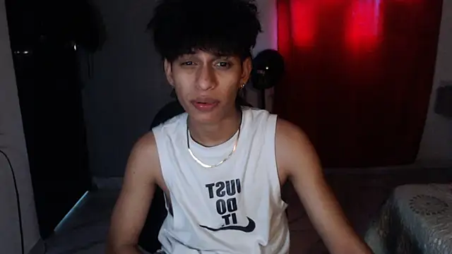 Snapshot of sung_yol chatting on October 14, 2025, 8:09 pm sung yol online show from October 14, 2025, 8:09 pm