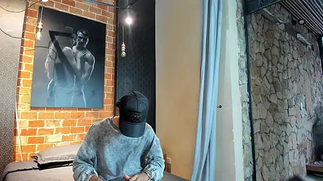 AlanCutee online show from November 5, 2025, 11:35 am