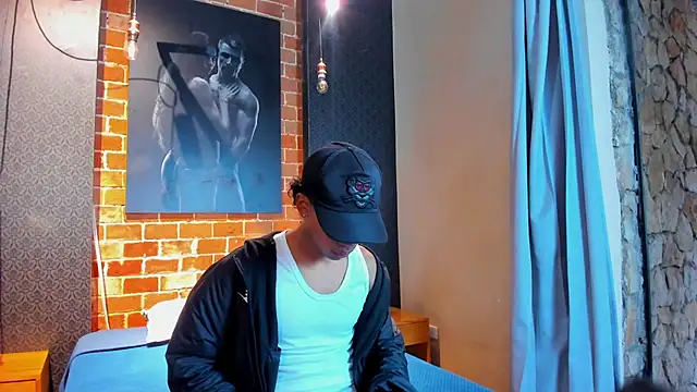 AlanCutee online show from November 6, 2025, 11:58 am