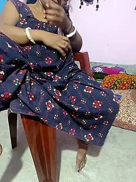 Cute-Swewty online show from October 6, 2025, 12:50 pm