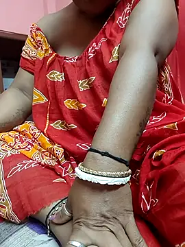 Snapshot of Cute-Swewty chatting on April 20, 2026, 2:51 pm Cute-Swewty online show from April 20, 2026, 2:51 pm