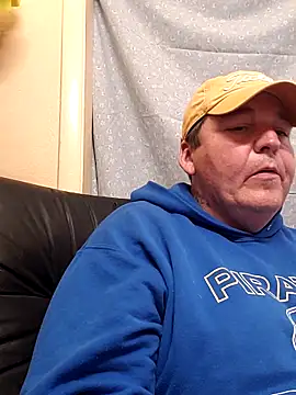 Snapshot of ant912000 chatting on October 29, 2025, 11:09 am ant912000 online show from October 29, 2025, 11:09 am