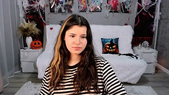 AnoraDark online show from November 7, 2025, 12:53 pm