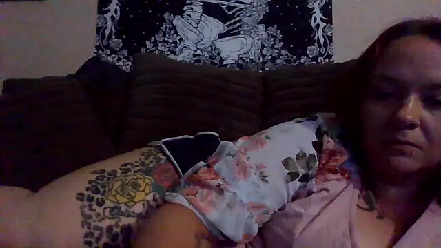 Snapshot of ThickkkMama420 chatting on July 27, 2026, 6:20 am ThickkkMama420 online show from July 27, 2026, 6:20 am