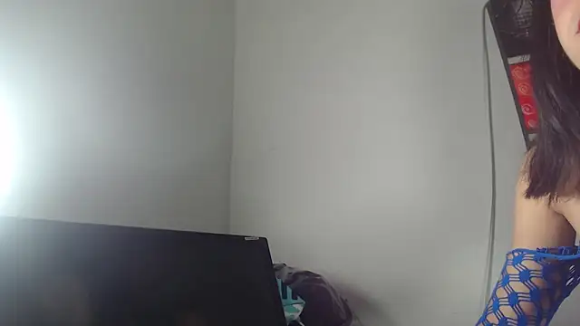 your sexxyGisell online show from March 4, 2026, 8:49 pm