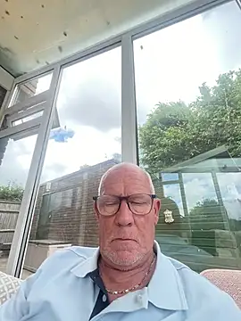 philefc online show from June 5, 2026, 12:11 pm