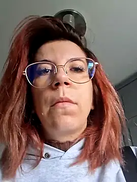 Snapshot of Anayssa_ chatting on September 30, 2025, 1:28 pm Anayssa online show from September 30, 2025, 1:28 pm