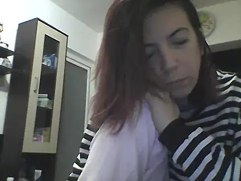 Snapshot of Anayssa_ chatting on February 28, 2026, 9:03 pm Anayssa online show from February 28, 2026, 9:03 pm