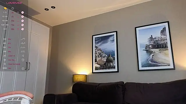 Snapshot of brightrays___ chatting on February 16, 2026, 2:10 am brightrays online show from February 16, 2026, 2:10 am