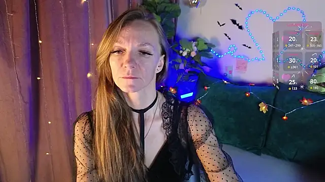 Jesica mooon online show from November 1, 2025, 1:34 am