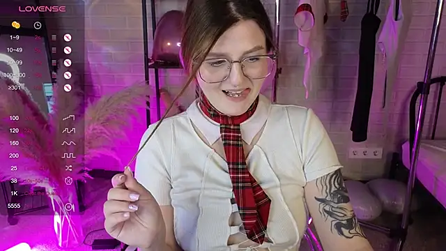 Ruby Al1en online show from October 8, 2025, 1:40 am