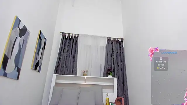 Snapshot of Mistt_Mia chatting on May 28, 2026, 7:20 pm Mistt Mia online show from May 28, 2026, 7:20 pm