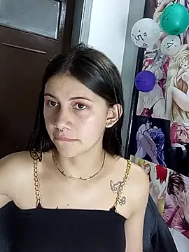 CharlotteSex  online show from September 18, 2025, 11:24 am