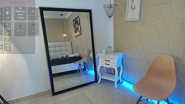 Miladiosa online show from October 24, 2025, 12:26 pm