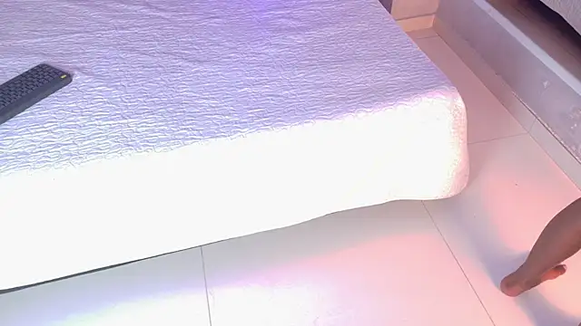 amy miller1 online show from December 20, 2025, 7:28 pm