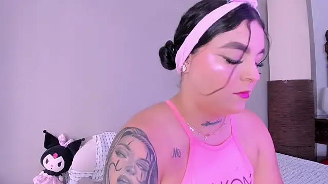 melody blossom  online show from December 5, 2025, 8:17 pm