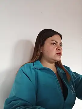 Snapshot of LUCIANA__99 chatting on October 14, 2025, 1:01 pm LUCIANA 99 online show from October 14, 2025, 1:01 pm