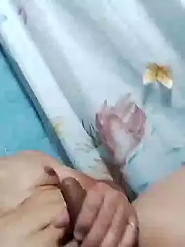 Snapshot of j_c_d chatting on January 7, 2026, 3:11 am j c d online show from January 7, 2026, 3:11 am