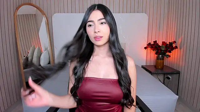 EmelyParker online show from July 13, 2026, 1:27 am