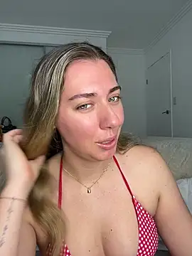 louiseberkeley online show from July 20, 2026, 2:08 am