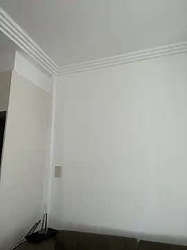 louiseberkeley online show from July 30, 2026, 1:38 am