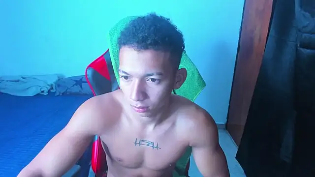 JuanchiT66 online show from April 10, 2026, 3:19 pm