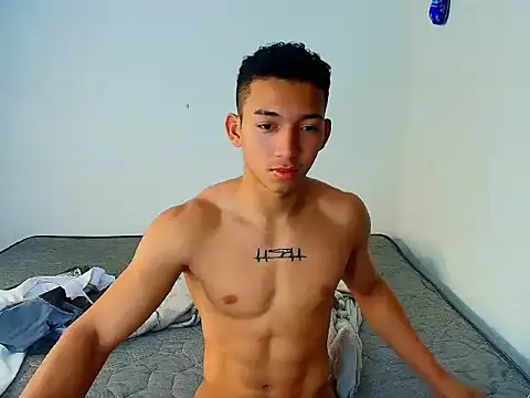 JuanchiT66 online show from November 14, 2025, 8:07 am