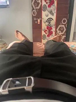 NoddingScorpion online show from September 10, 2025, 12:04 pm