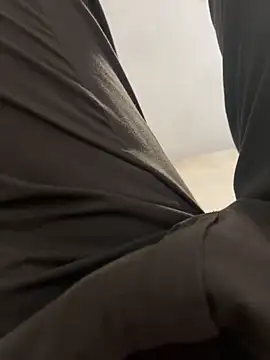 NoddingScorpion online show from September 9, 2025, 9:52 am