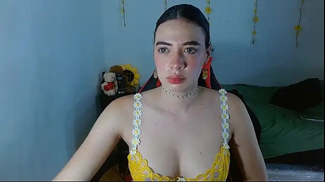 sajecrismaa online show from May 27, 2026, 8:16 pm