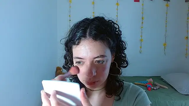 sajecrismaa online show from February 7, 2026, 5:43 pm