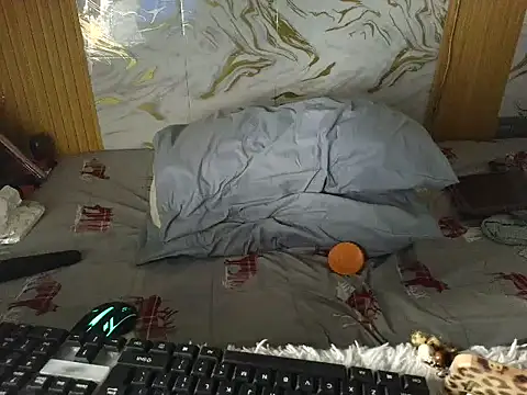 Snapshot of dimple_anne1 chatting on February 8, 2026, 12:19 am dimple anne1 online show from February 8, 2026, 12:19 am