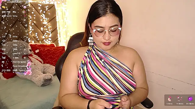 Snapshot of heluejamil chatting on February 6, 2026, 7:10 pm heluejamil online show from February 6, 2026, 7:10 pm