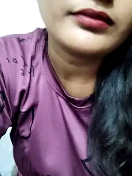 Cute pinkii online show from November 10, 2025, 8:03 pm