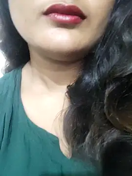 Cute pinkii online show from February 5, 2026, 7:53 pm