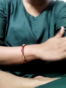 Cute pinkii online show from December 13, 2025, 8:04 pm