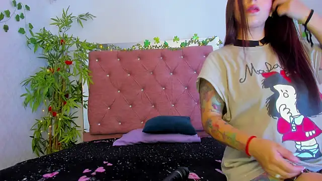 JulianaCarter online show from March 20, 2026, 7:37 pm