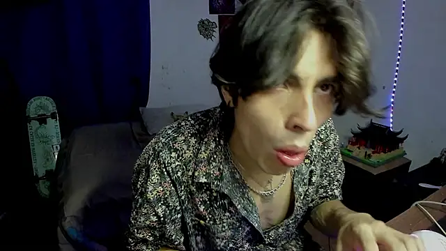 golden ryyan online show from March 16, 2026, 2:41 am