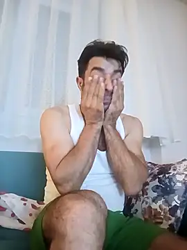 alex10alexx online show from October 17, 2025, 9:05 pm