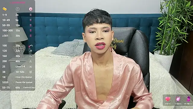 Snapshot of dilan_911 chatting on October 4, 2025, 5:36 pm dilan 911 online show from October 4, 2025, 5:36 pm
