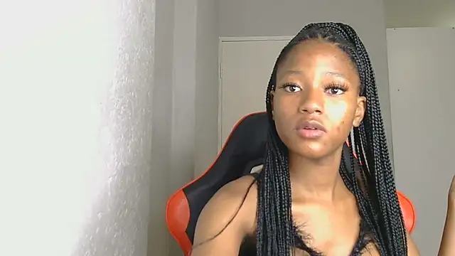 Ballenciaa online show from October 26, 2025, 7:03 pm