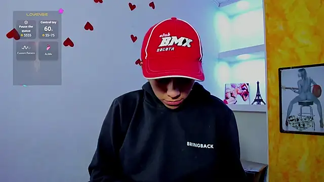 Raven Rouge  online show from March 20, 2026, 8:10 pm