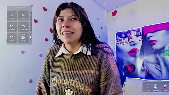 Raven Rouge  online show from April 17, 2026, 12:08 pm