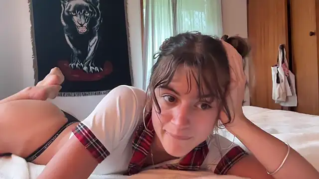 Snapshot of foxyone01 chatting on March 21, 2026, 3:30 am foxyone01 online show from March 21, 2026, 3:30 am