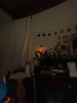 XanderOzzz online show from November 20, 2025, 9:43 am